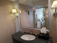 -武汉汉口火车站东方建国大酒店