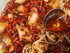水煮黑鱼-红樱桃·欢乐餐厅(太原里店)