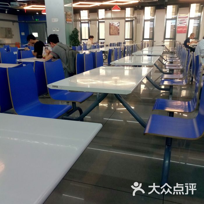 北京大学医学部食堂图片