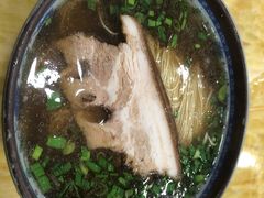 -老陆稿荐(西中市店)