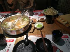 -左庭右院鲜牛肉火锅(新梅广场店)