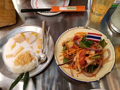 -小小集渔·泰式大排档(太古里香槟店)