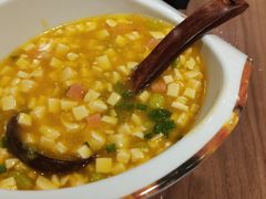 -有红鸡毛店·川菜(建设路店)