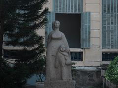 -胡志明市美术馆