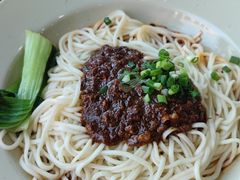-李先生牛肉面大王(北京站售票厅餐厅)