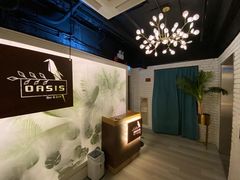 -Oasis Bar & Grill