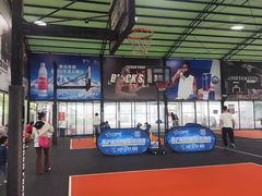 -洛克公园·篮球·足球(三林店)