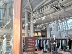 -东荟城名店仓