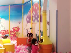 -蒙特利亲子乐园