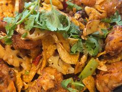 -川流不息·地道川菜·小龙虾(松东路店)