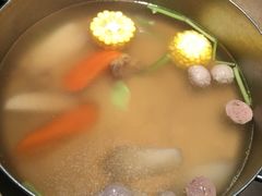 招牌牛骨清汤锅-左庭右院鲜牛肉火锅(新梅广场店)