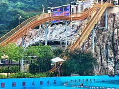 -平湖九龙山乐满地水上乐园