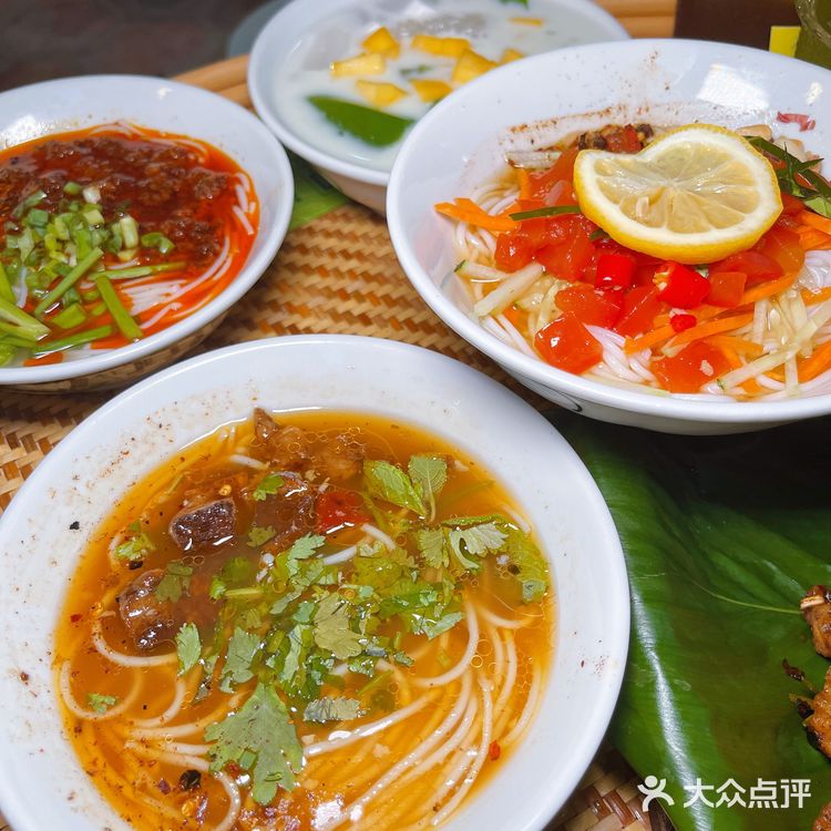 这家烟台山东南亚小吃排队王，专治夏日不爽‼️
