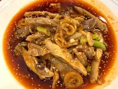 -石磨豆花家常菜·牦牛排土火锅