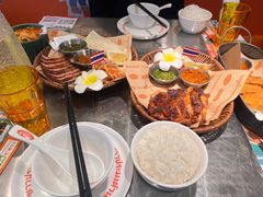 -小小集渔·泰式大排档(太古里香槟店)