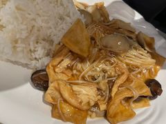 罗汉斋饭-香港新发烧腊茶餐厅(书城店)