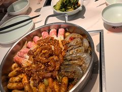 -黄记煌三汁焖锅(新佳丽江汉路店)