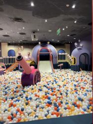 -meland club亲子乐园•派对•研学(昆山万象汇店)
