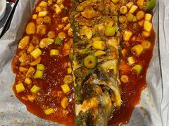 蒜香纸包江团烤鱼-红辣椒·川菜·火锅(张杨路店)