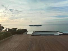 -瑰丽酒店·海吧·天际下午茶·现场DJ·天台酒吧