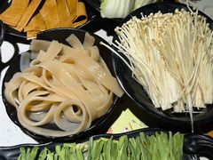 -莽子老火锅(大坪店)