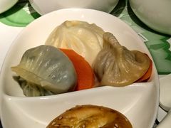 -盖达尔·阿利耶夫国际机场