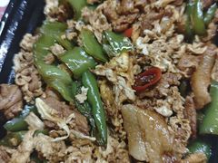 -上海游泳馆(地铁站)