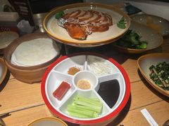 -青年公社烤鸭(滨湖银泰店)