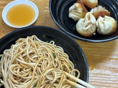 -赵宝美煎包店