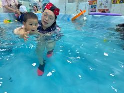 -熊小米专业儿童游泳馆