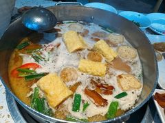 -苗伯妈酸汤火锅