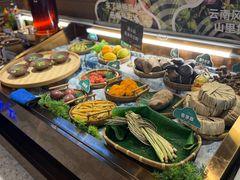 -楠小云·云南鲜菌·鲜牛自助火锅(九眼桥店)