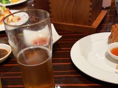 -广州万富希尔顿酒店·感趣自助餐厅·金秋蟹宴生蚝海鲜刺身