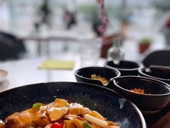 野芫荽炒牛肝菌-半山腰·云南菜(侨福芳草地店)
