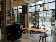 -光海书局(南京东路第一百货店)