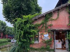 -猫的天空之城概念书店(景德镇陶溪川店)