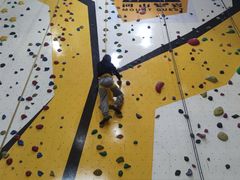 -问山MountQuest攀岩馆