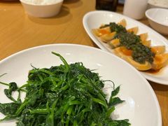 -渝信川菜 · 川味家常菜(财富购物中心店)