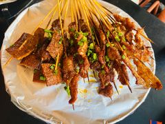 -何师烧烤Pro ·江湖川菜·小龙虾·精酿(太古里旗舰店)