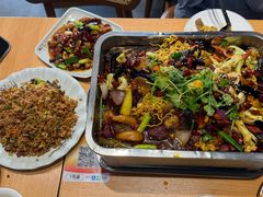 -干老庆贵州留一手烤鱼·地摊火锅(财经大学店)
