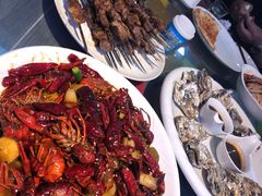 -壹号院音乐餐厅•烤全羊•新疆菜(浐灞店)