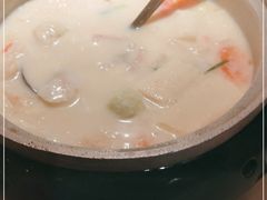 -佬麻雀·新湘菜(珠海金发购物中心店)