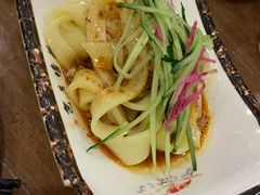 石河子的凉皮-清真·玛丽亚新疆菜主题餐厅(浙江中路店)