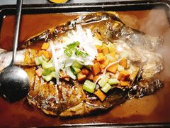酱香烤鱼-探鱼·鲜青椒爽麻烤鱼(东城万达广场店)