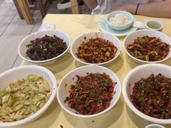 -笨罗卜浏阳菜馆(龙华鹏润达店)