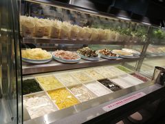 -蓉城四海黑牛烤肉海鲜自助餐厅(宜兴宝龙店)