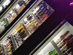 -UP嘻哈酒吧(粉巢店)