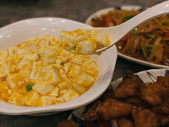 咸蛋黄烩豆腐-奶奶的味道(胶州路店)
