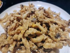 蛋黄焗蟹味菇-晚归月亮湾私家菜(临邑路店)