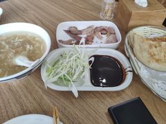 -李连贵熏肉大饼(宁山中路店)